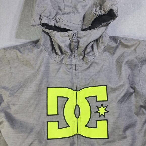 DC 10K waterproof jacket ski/snowboard youth size L grey with graphic design - Picture 2 of 13
